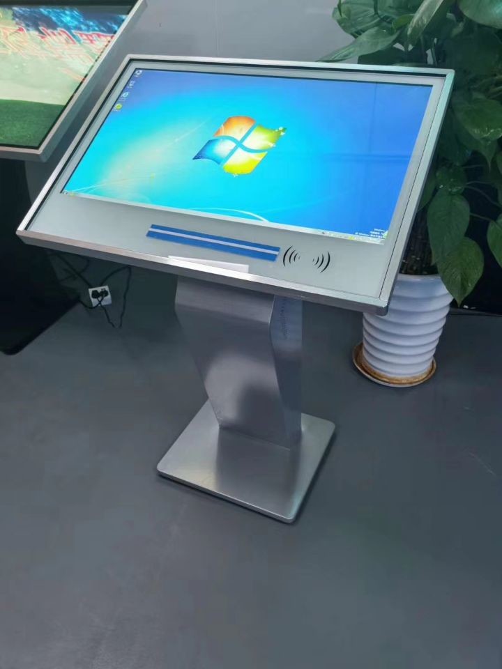 Free Stand Indoor Touch Screen Self Service Kiosk 43 Inch With QR Scanner